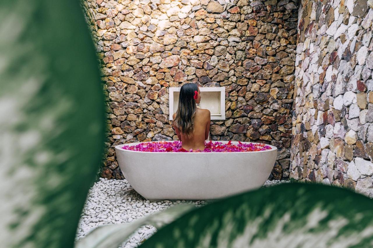 Segara Lombok Beach Resort Selong Belanak Luaran gambar