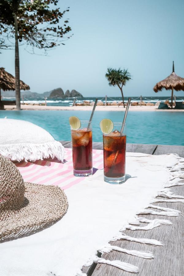 Segara Lombok Beach Resort Selong Belanak Luaran gambar