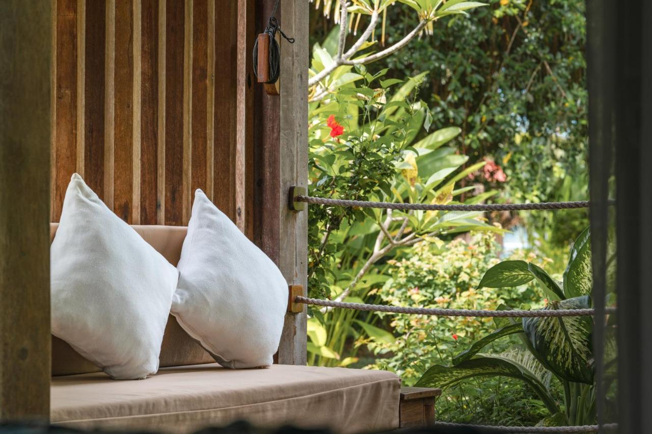 Segara Lombok Beach Resort Selong Belanak Luaran gambar