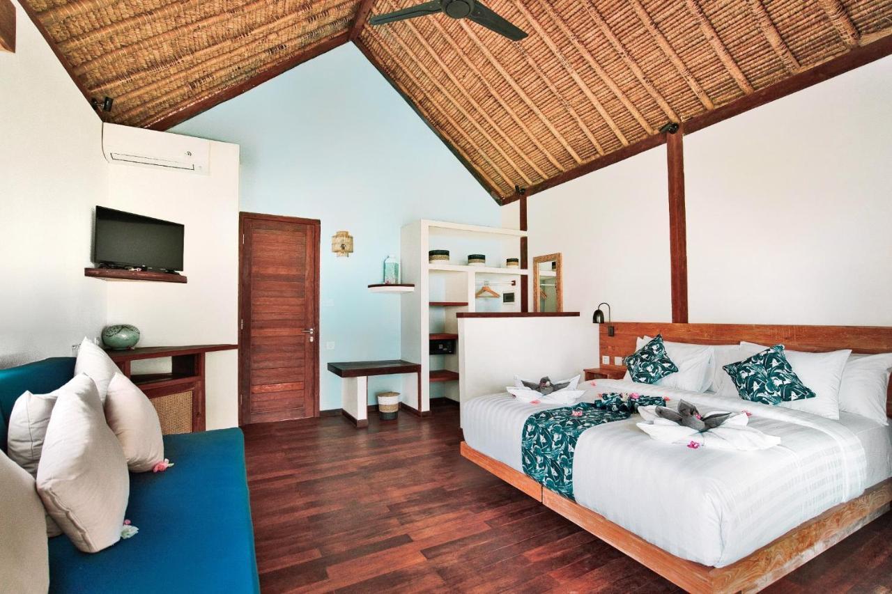 Segara Lombok Beach Resort Selong Belanak Luaran gambar