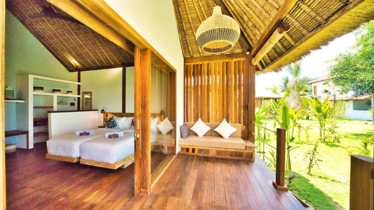 Segara Lombok Beach Resort Selong Belanak Luaran gambar